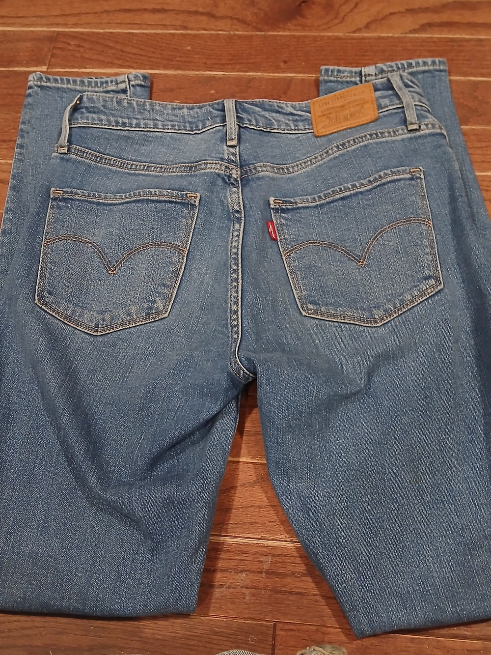 Levi's Vintage Big ' E ' 721 High Rise Skinny Sz 27 ( 27x30 ) Distressed Denim